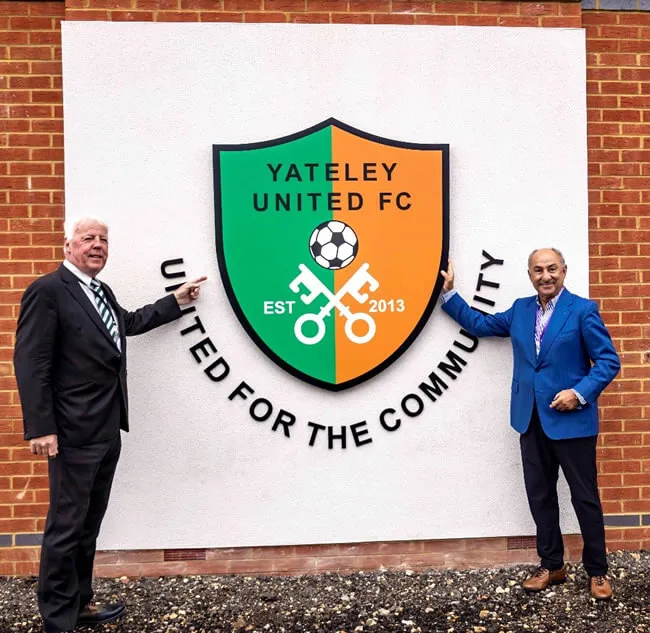 Photo of Colin Ive and Ossie Ardiles opening the Yateley United Community Centre